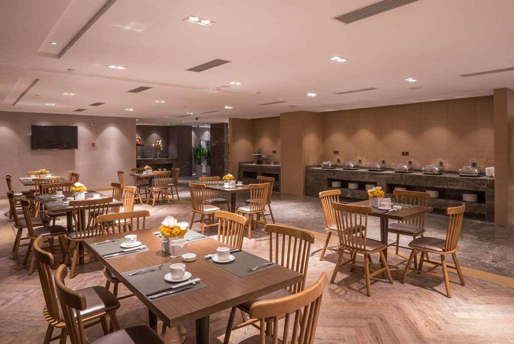Ramada Encore Jintang Chengdú Restaurante foto